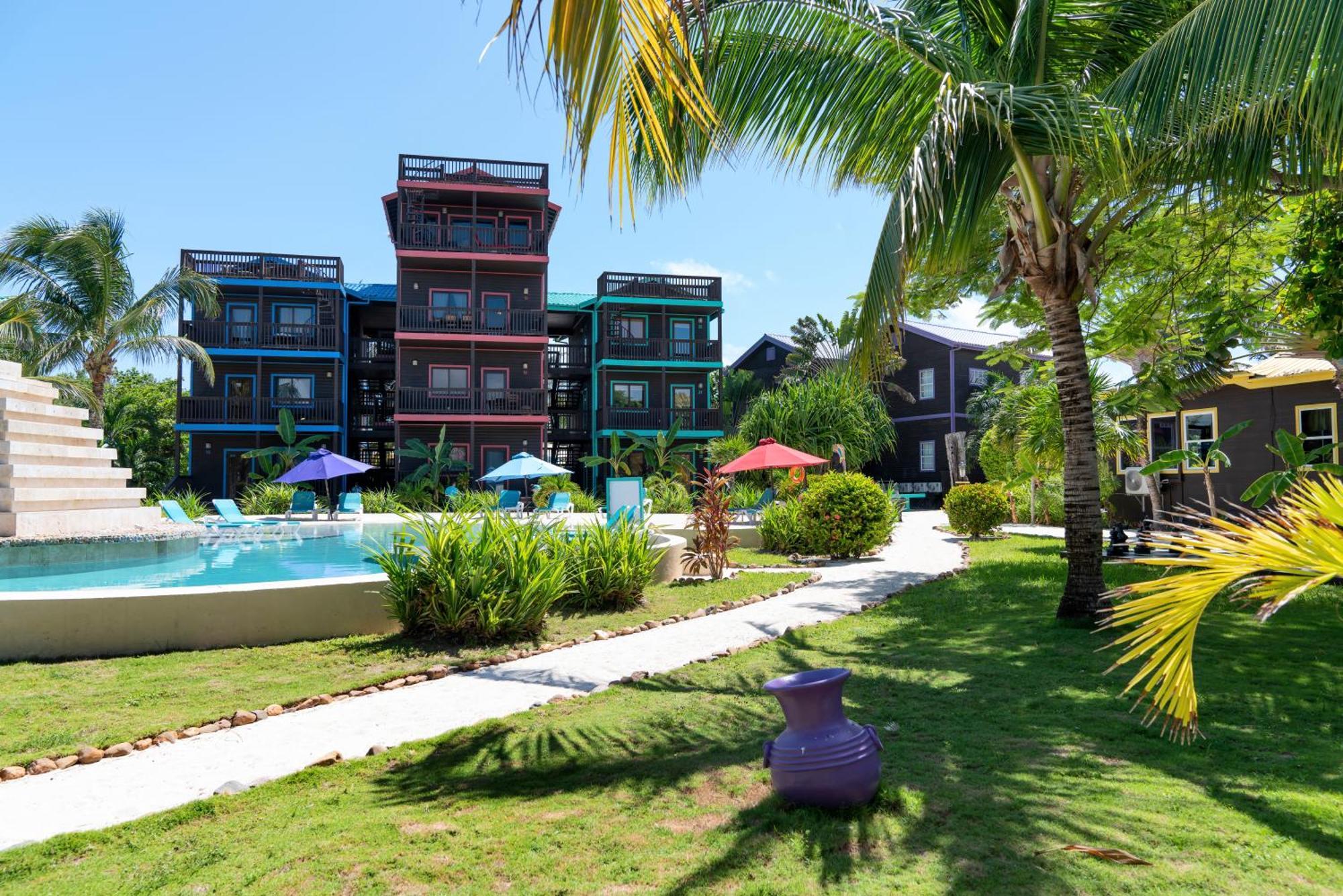 Hotel X'Tan Ha- The Waterfront à San Pedro  Extérieur photo