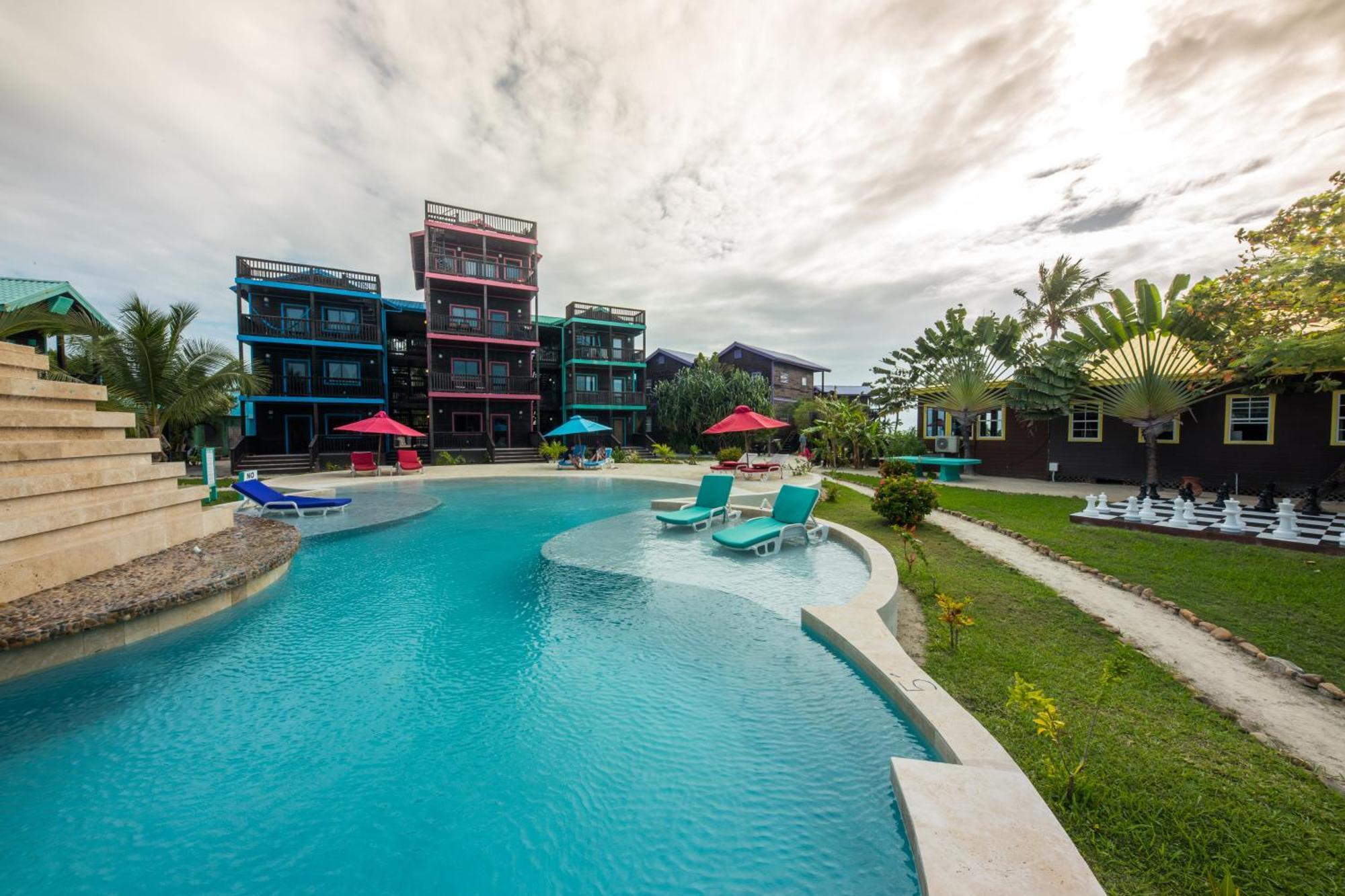 Hotel X'Tan Ha- The Waterfront à San Pedro  Extérieur photo